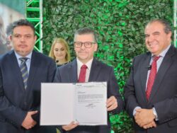 Diputado Gilbert Jiménez se inscribió como precandidato presidencial del PLN