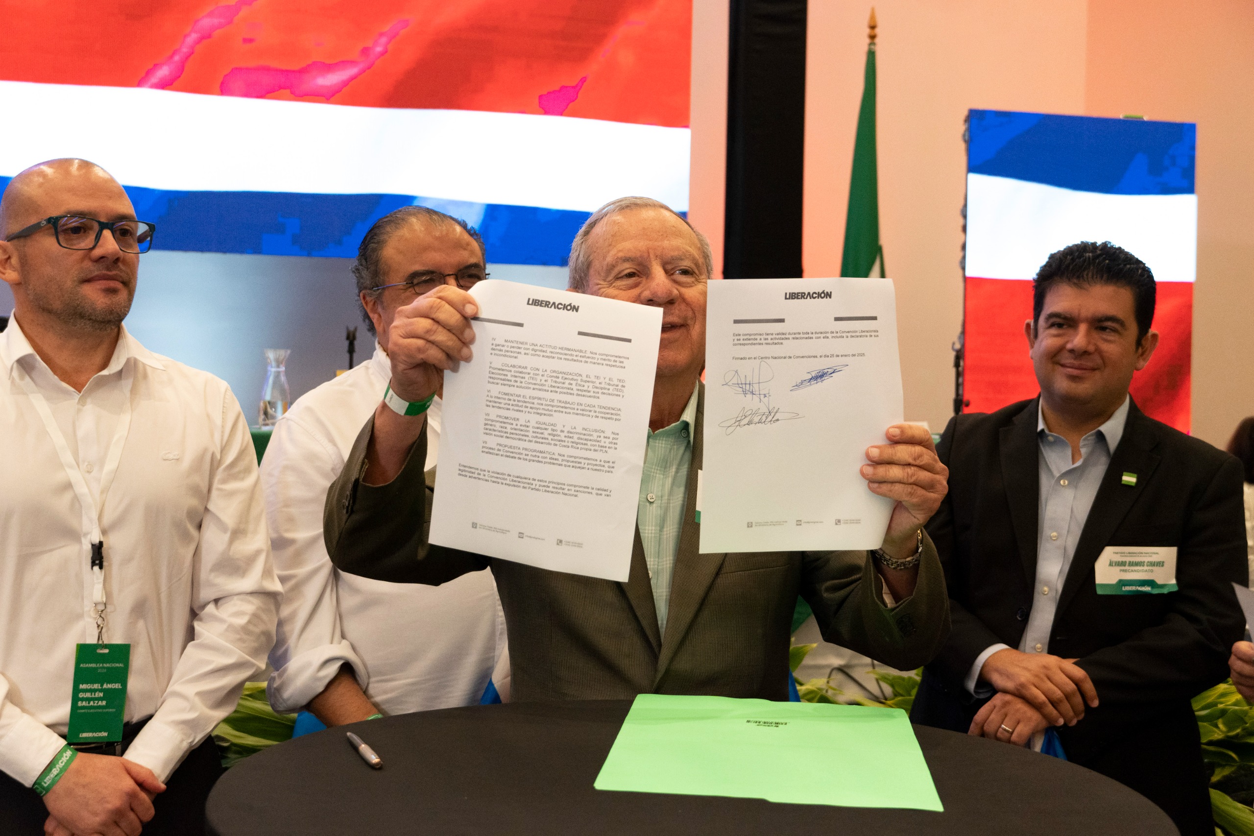 Precandidato Enrique Castillo solicita al Tribunal de Ética suspender al Secretario General del PLN