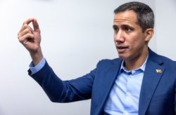 Nicolás Maduro arremetió contra Juan Guaidó y aseguró que está “gestionando” su deportación desde EEUU