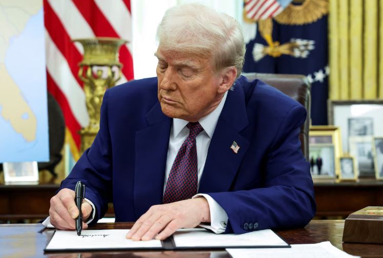 Donald Trump anunció aranceles recíprocos para productos de los socios de Estados Unidos en todo el mundo