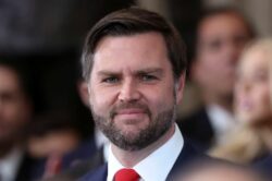El vicepresidente de EEUU advirtió a Rusia que si no hay acuerdo de paz se evaluará el envío de tropas a Ucrania