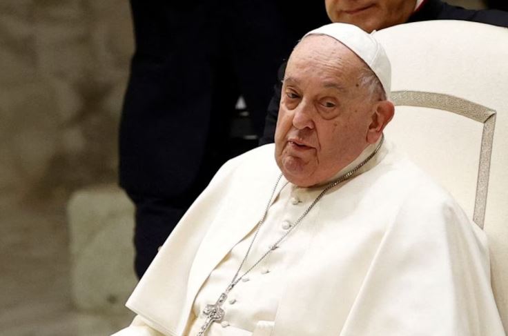 El papa Francisco no asistirá a los actos previstos el próximo fin de semana y sigue internado por una infección respiratoria