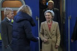 La Unión Europea aumentó las sanciones contra Rusia en el tercer aniversario de la invasión a Ucrania