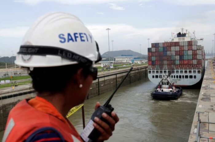 EEUU dijo que sus buques no pagarán peaje por transitar el Canal de Panamá: Mulino lo rechazó