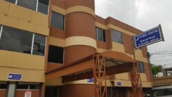 Cuatro policías sospechosos de homicidio en delegación de Pavas descontarán prisión preventiva