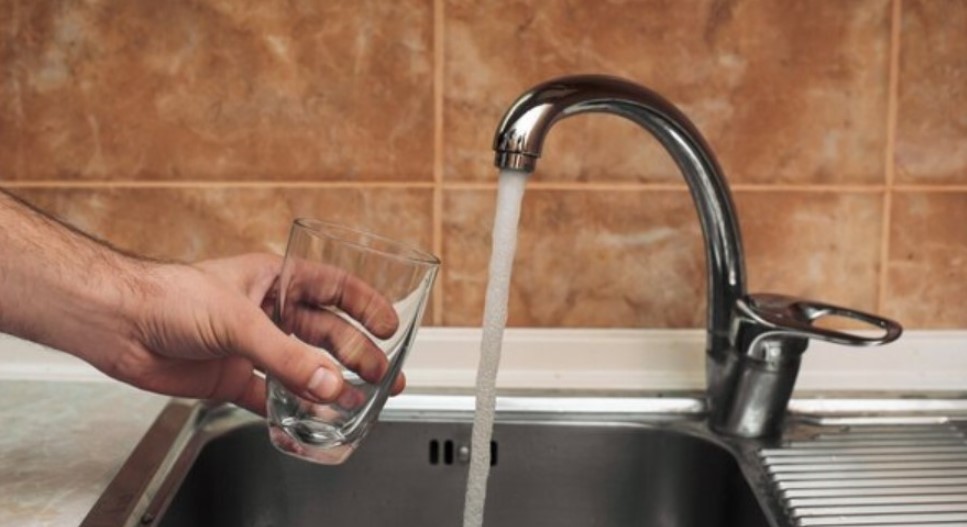 Más de la mitad de las quejas en ARESEP son por facturación o continuidad del servicio de agua
