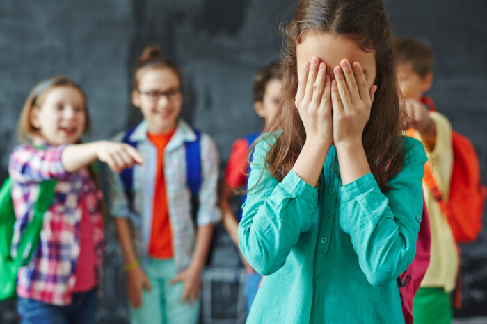 Entrada a clases: ¿Qué hacer en caso de ser víctima de bullying?