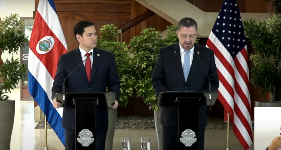 Secretario de Estado de Estados Unidos abordó redes 5G y situación del narcotráfico en reunión con Presidente de Costa Rica