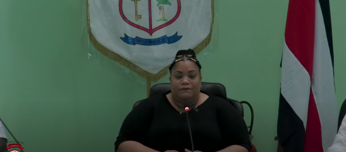 Alcaldesa de Limón anuncia que acudirá a la Sala Constitucional para evitar que residuos de la GAM se trasladen a la provincia