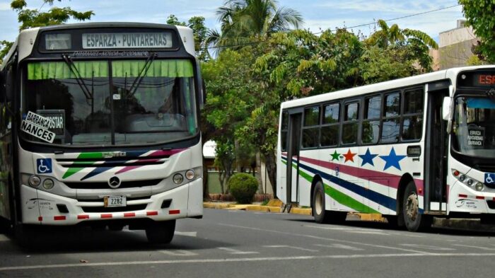 ARESEP tramita aumento de hasta ¢3615 en buses que conectan Orotina, San Mateo, Puntarenas y Esparza