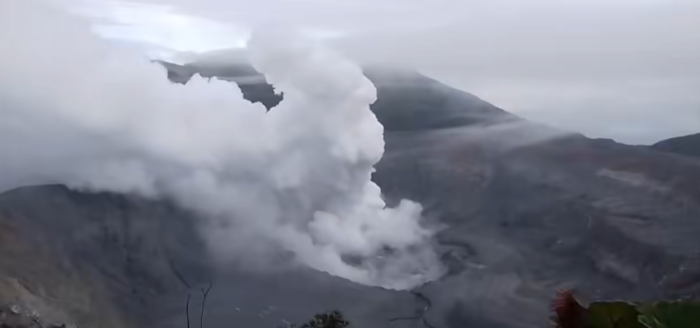 Cierre del Parque Nacional Volcán Poás se mantendrá por tiempo indefinido