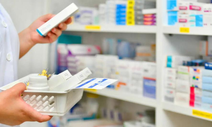 COPROCOM demanda al Estado por decreto que regula márgenes de medicamentos