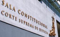 Sala IV: Madres no gestantes en parejas homoparentales tienen derecho a licencia de comaternidad