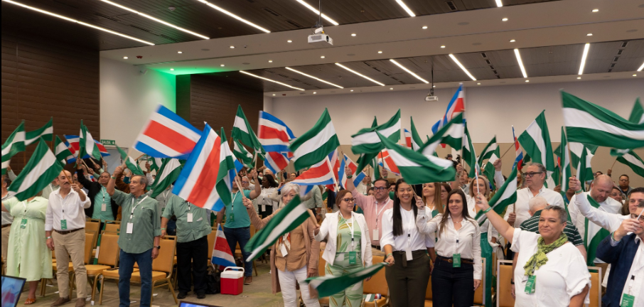 Precandidaturas prometen acabar con la “vieja política” y renovar al PLN de cara la convención