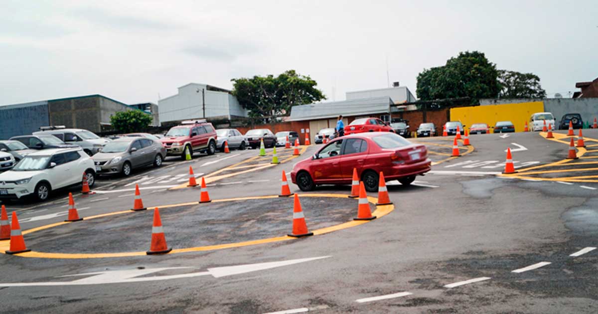 Aplicarán periodo de transición para pruebas prácticas de manejo ante nuevos manuales teóricos: ¿En qué consiste?