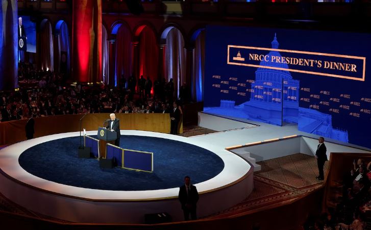 Donald Trump anunció que aplicará aranceles a las farmacéuticas y alabó la marcha de su estrategia económica