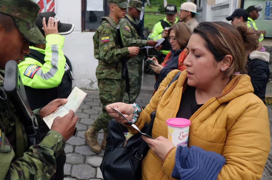 Balotaje en Ecuador: la presidenta del Consejo Nacional Electoral aclaró que “el fraude no tiene cabida” en el país