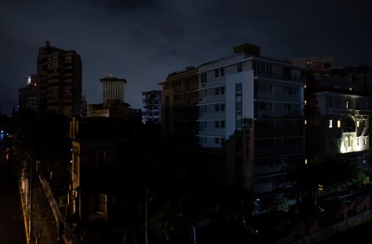 Apagón en Puerto Rico deja a toda la isla sin energía por una falla en los generadores de electricidad