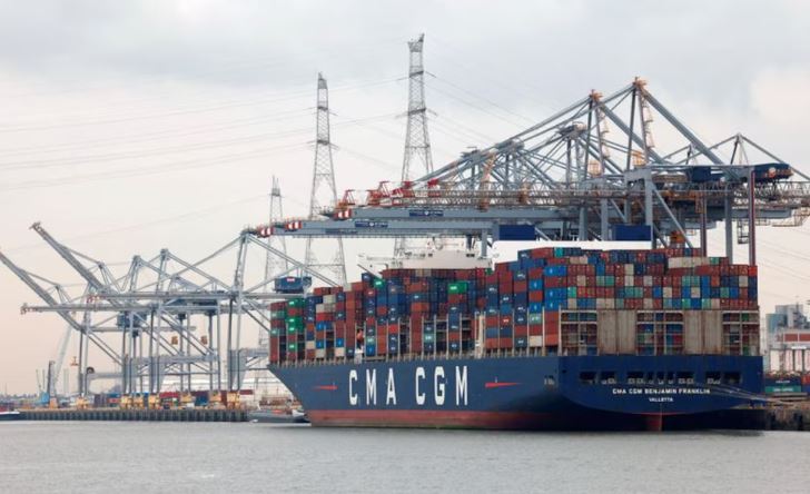 La Unión Europea evalúa introducir restricciones a las exportaciones de Estados Unidos si fracasan las negociaciones comerciales