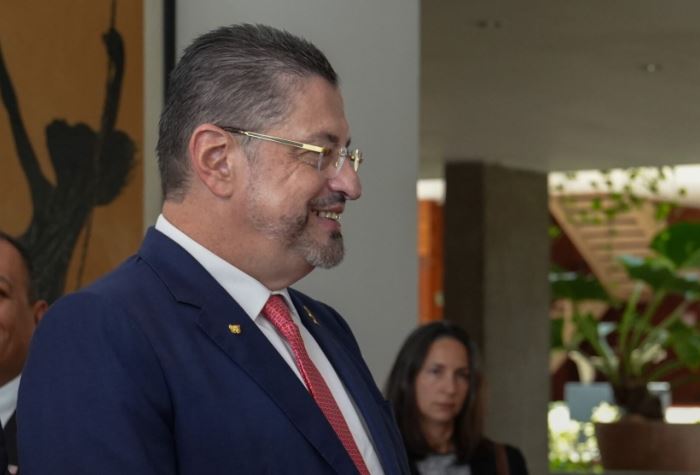 CIEP: Disminuye apoyo al Presidente Chaves y al Gobierno “de manera importante”