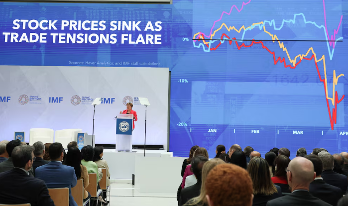 El FMI no prevé una recesión este año pese a la guerra comercial entre Estados Unidos y China