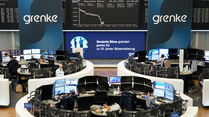 Tras las medidas de China contra EEUU, Wall Street abrió con fuertes pérdidas y las bolsas europeas sufren otra jornada de debacle