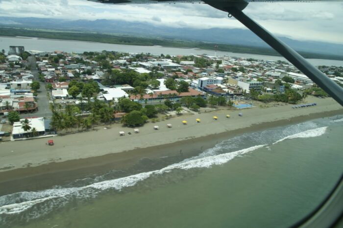 Vigilancia Aérea intensifica sobrevuelos en zonas turísticas para facilitar atención durante Semana Santa