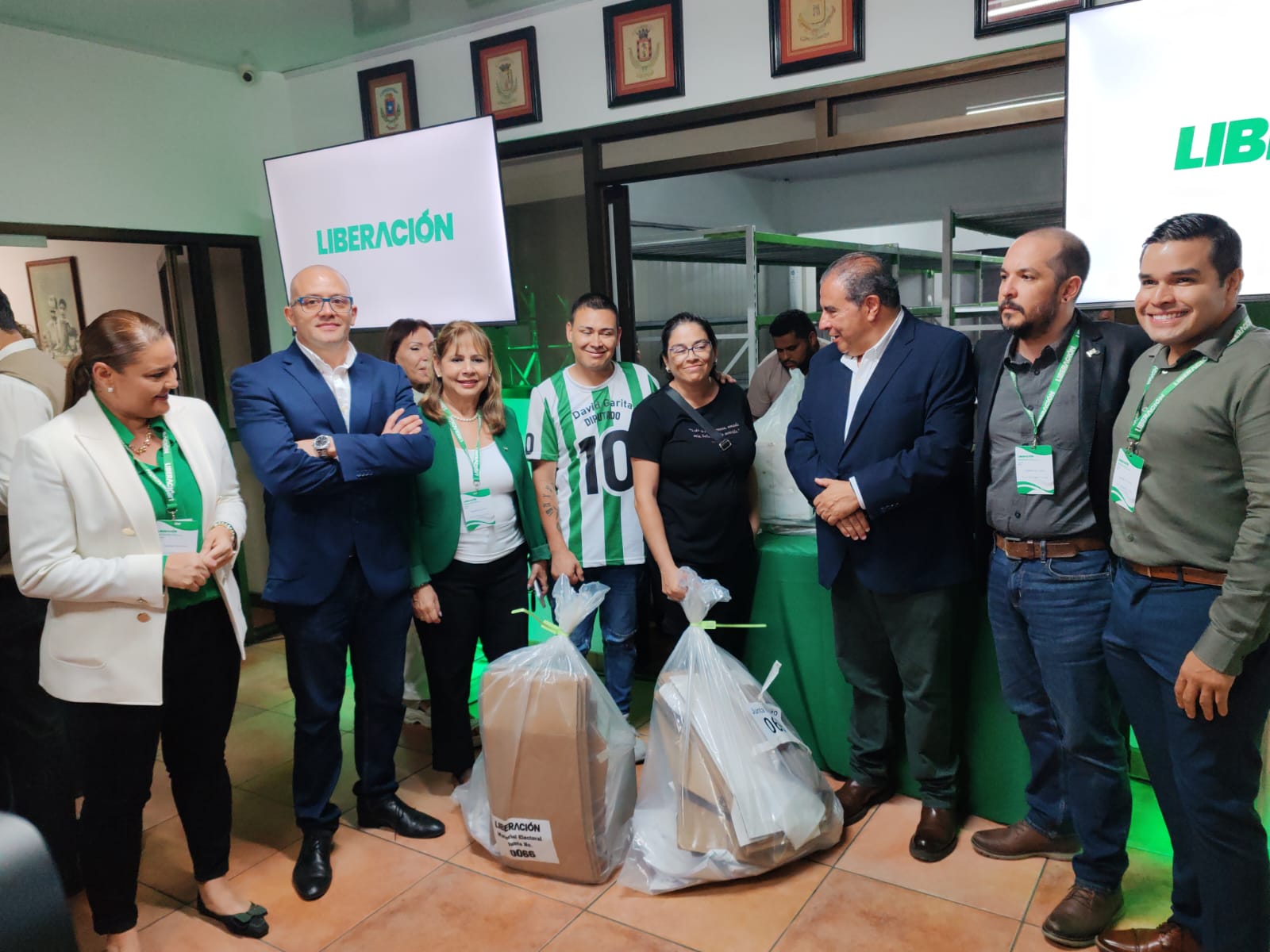 PLN inicia conteo manual de votos emitidos en convención