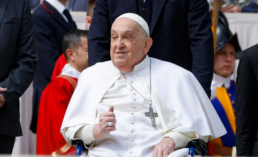 El papa Francisco quiere estar presente al final de la Misa de Pascuas este domingo, pero dependerá de su salud
