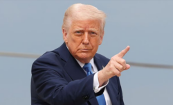 Donald Trump ordenó un bloqueo total a los barcos petroleros sancionados que entran y salen de Venezuela