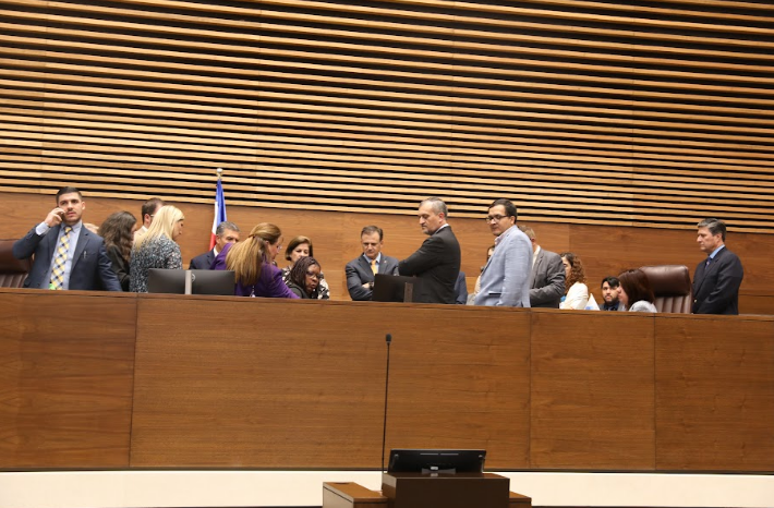 Diputados decidirán esta semana si levantan inmunidad del Presidente