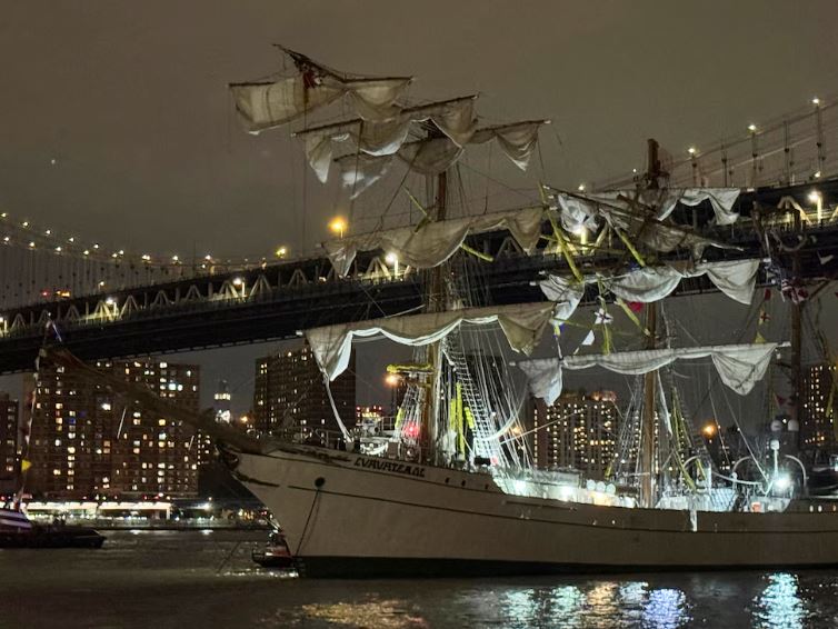 ¿Qué causó el choque del buque mexicano contra el Puente de Brooklyn? Así ocurrió el accidente