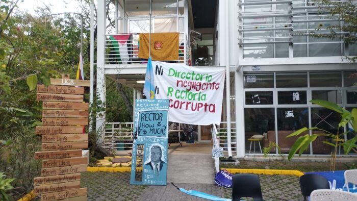 Movimiento estudiantil mantiene ocupación del edificio de la FEUCR en protesta: 4 miembros del directorio renunciaron