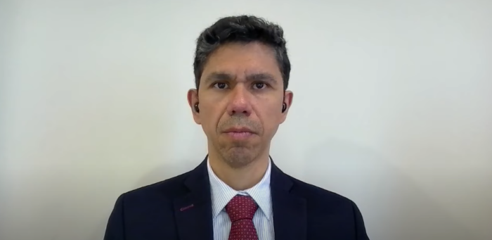 Luis Amador hizo llamado público a la ‘unión’ y lanzó críticas al Presidente Rodrigo Chaves