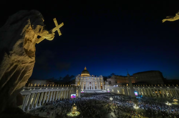Cónclave en el Vaticano: cómo seguirá la votación en busca del nuevo Papa tras un primer día con fumata negra