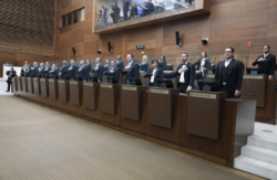 Cámaras empresariales lamentaron rechazo de vía rápida para jornadas laborales excepcionales