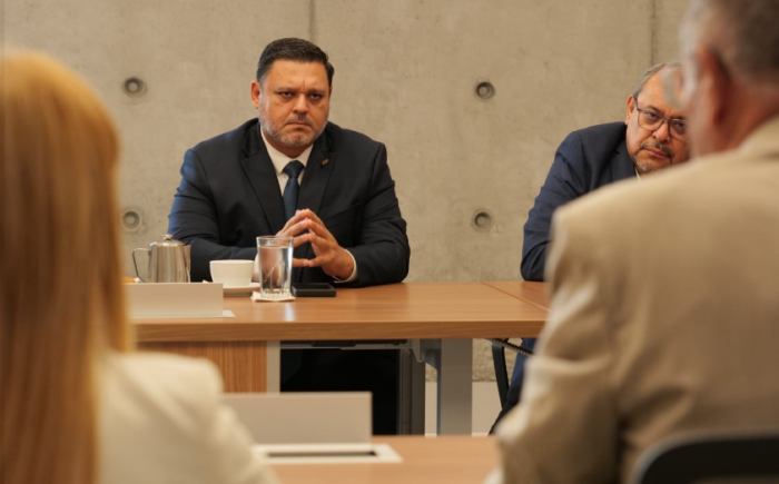 Diputado del PLP presenta proyecto para cerrar el Consejo de Transporte Público