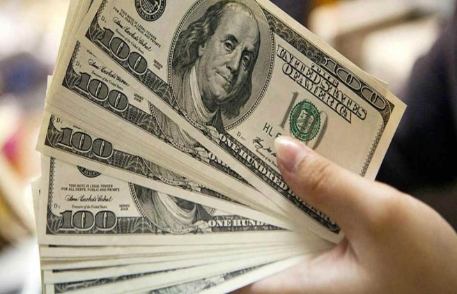 Venta de referencia del dólar no supera los ¢510 desde hace más de 3 meses