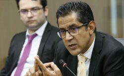 Ministro de Hacienda sobre crédito por $1500 millones con el FMI: “Es un seguro”
