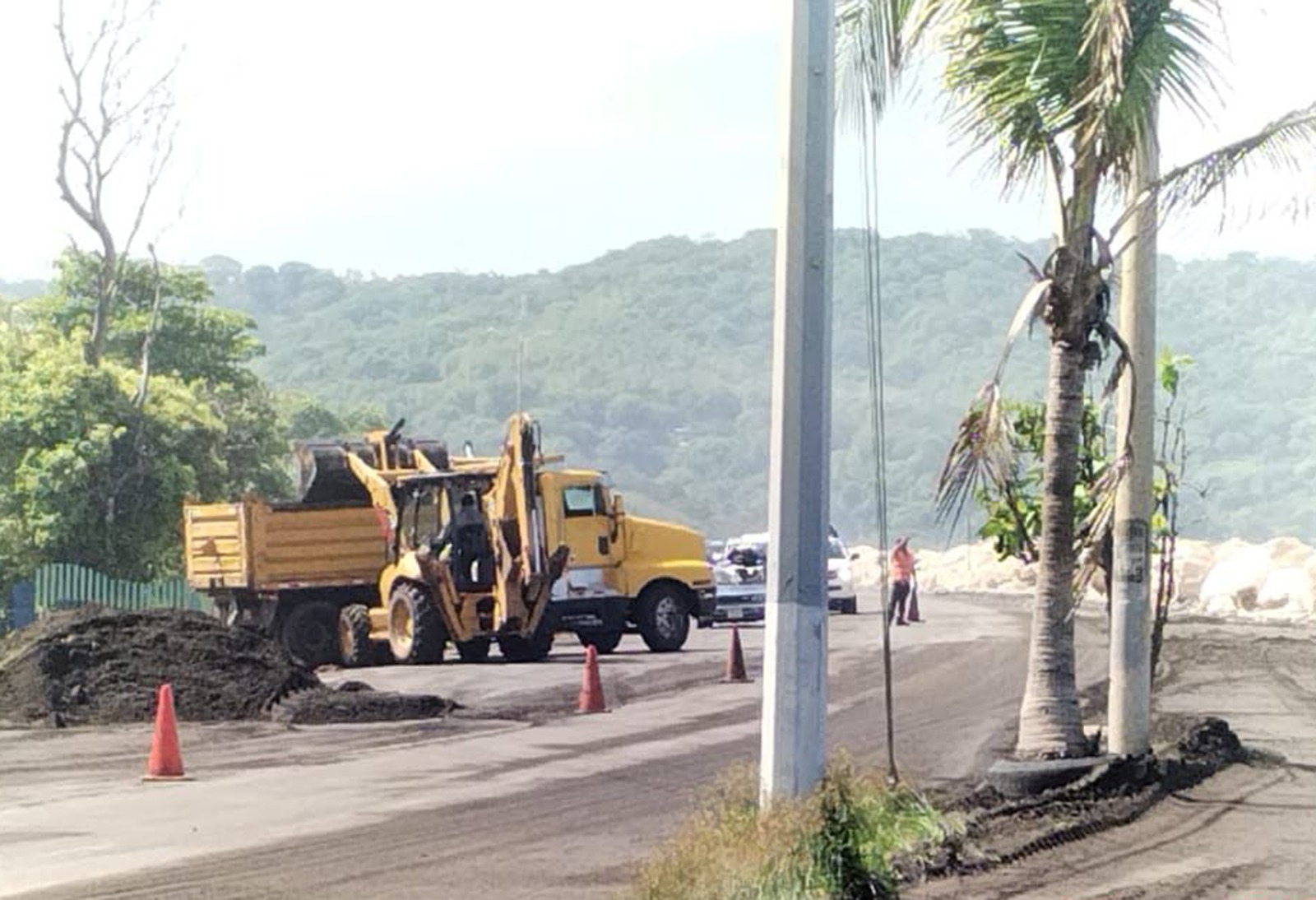 MOPT cerrará paso por Caldera este martes ante situación de oleaje: Vecinos piden soluciones ante afectación