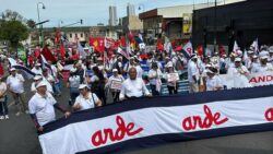 Marcha de los Trabajadores se realizó en San José: Sindicatos se manifestaron contra plan de jornadas excepcionales