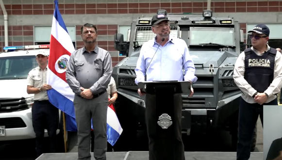 Presidente cuestiona forma de negociar de Rodrigo Arias y descarta nombrar jerarca en Ministerio de la Presidencia