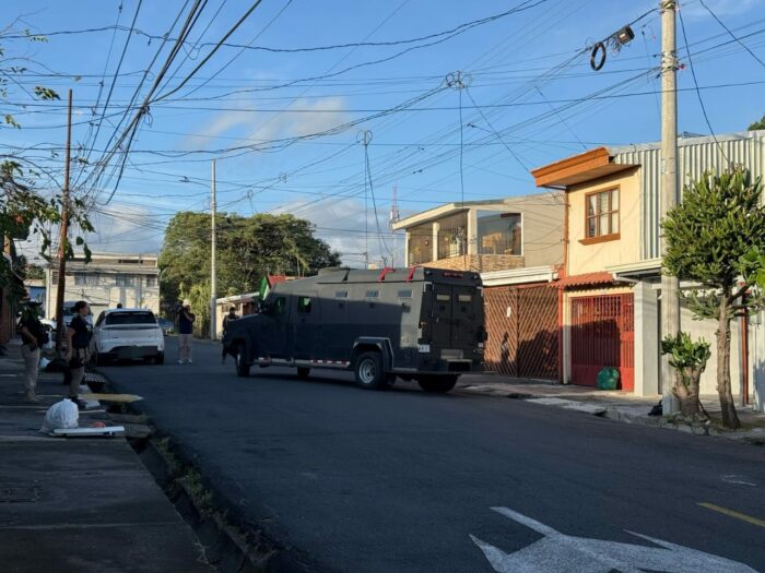 OIJ ejecutó allanamientos en Tibás por homicidio ocurrido en abril