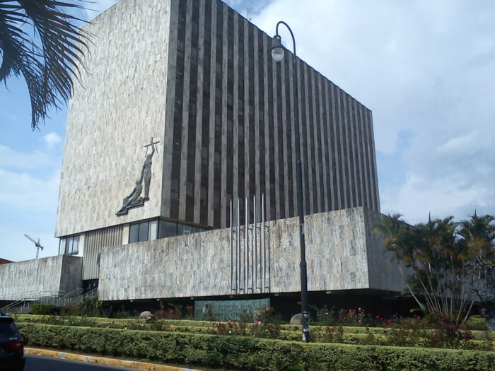 Sindicatos califican como “amenaza y revanchismo” plan para liquidar pensiones del Poder Judicial