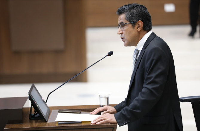Hacienda descarta continuar con licitación sobre póliza para altos jerarcas del Gobierno