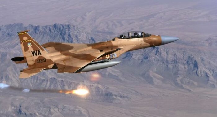 Israel bombardeó objetivos militares en el oeste de Irán en respuesta a nuevos intentos de agresión con misiles