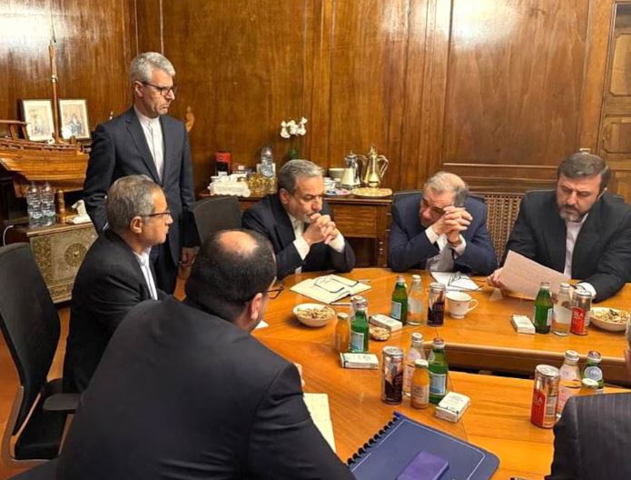 Irán amenazó con atacar las bases militares de EEUU en Medio Oriente si fracasan las negociaciones nucleares