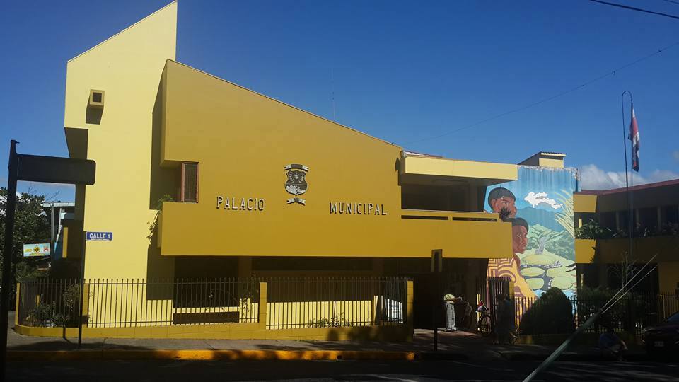 Municipalidad de Turrialba fija multas de hasta ¢35 millones para quienes tiren basura