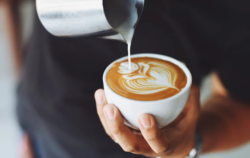 ¿Es caro el café de Costa Rica? Estudio ubica el ‘capuchino’ tico como el segundo más costoso de América