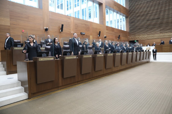 PUSC propone prohibir el indulto a condenados por corrupción